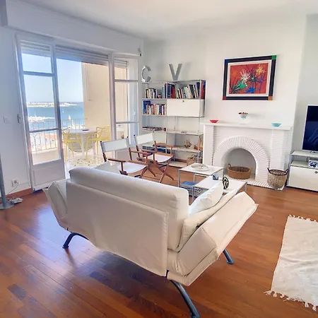 By Interhome * Cannes